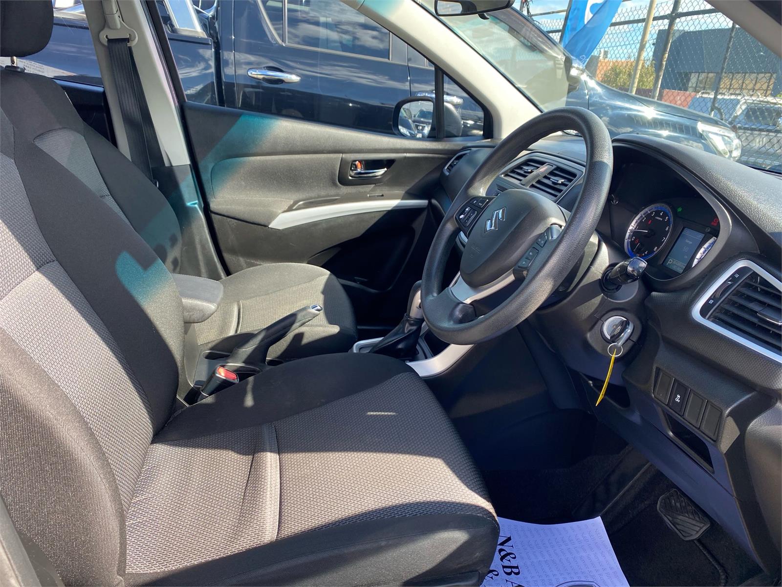 
								2015 Suzuki S-Cross GL Hatchback 5dr CVT 7sp 1.6i ( Finance $54pw*) full									