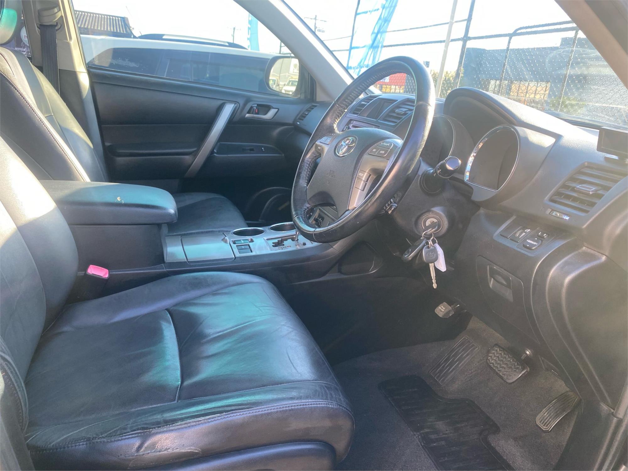 
								2008 Toyota Kluger 2008 KX-S Wagon 7st 5dr Spts Auto 5sp 2WD 3.5 – Finance-$62 PW full									