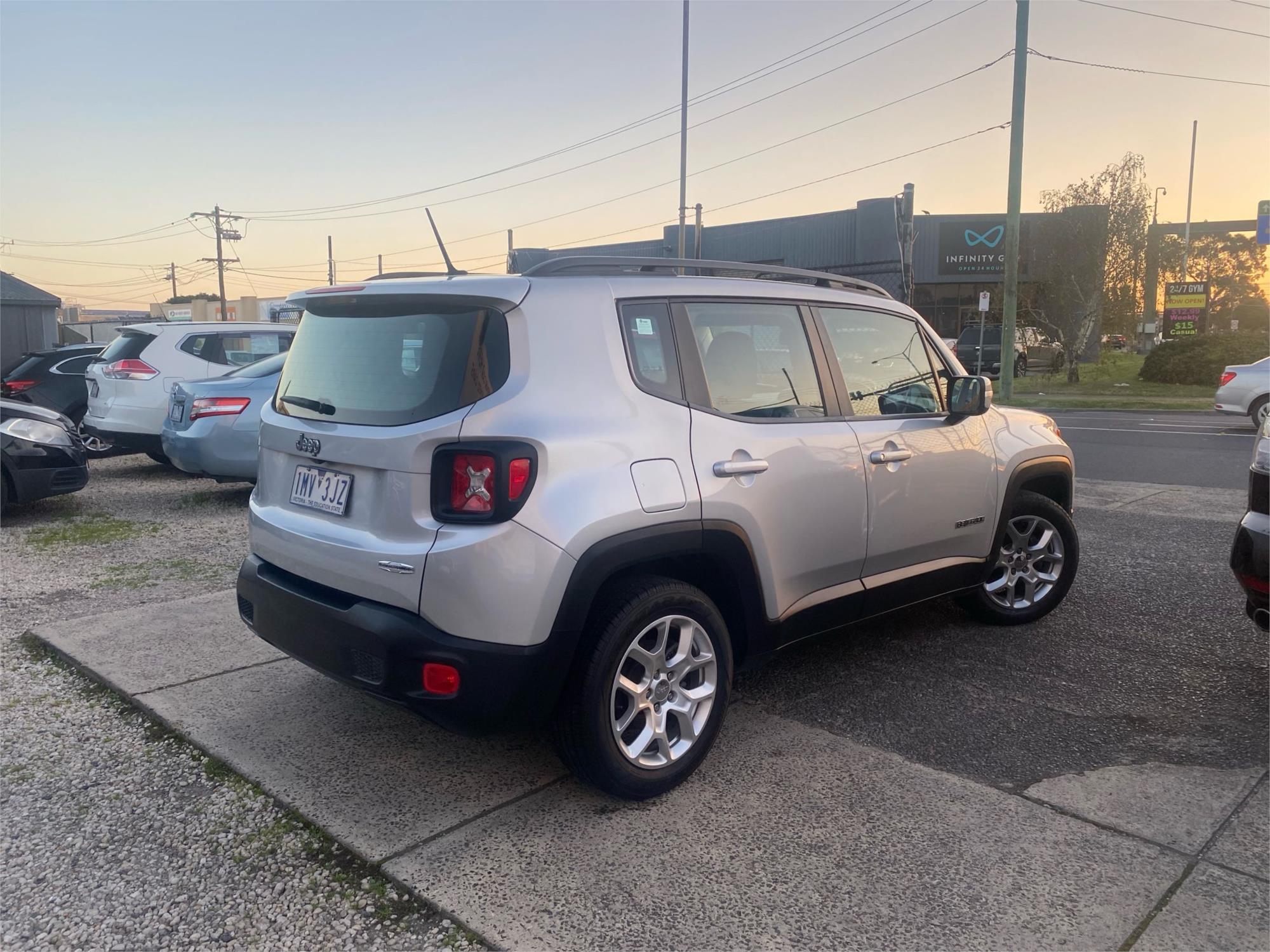 
								2017 Jeep Renegade Longitude Hatchback 5dr 6sp 1.4T – Finance $59pw full									