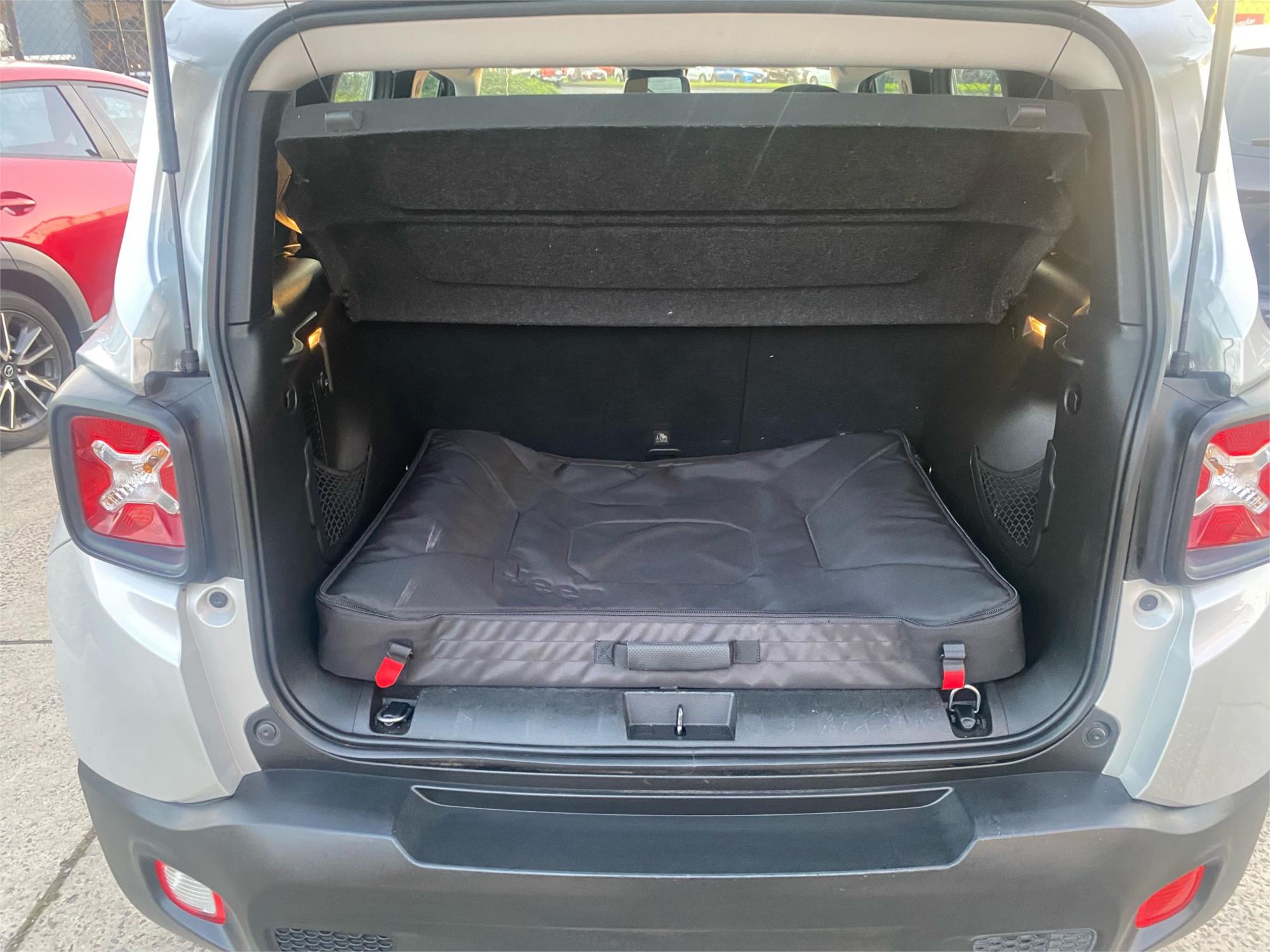 
								2017 Jeep Renegade Longitude Hatchback 5dr 6sp 1.4T – Finance $59pw full									