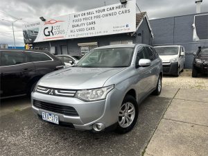 2012 Mitsubishi Outlander LS Wagon 7st 5dr CVT 6sp, 4WD 2.4 – Finance $62PW