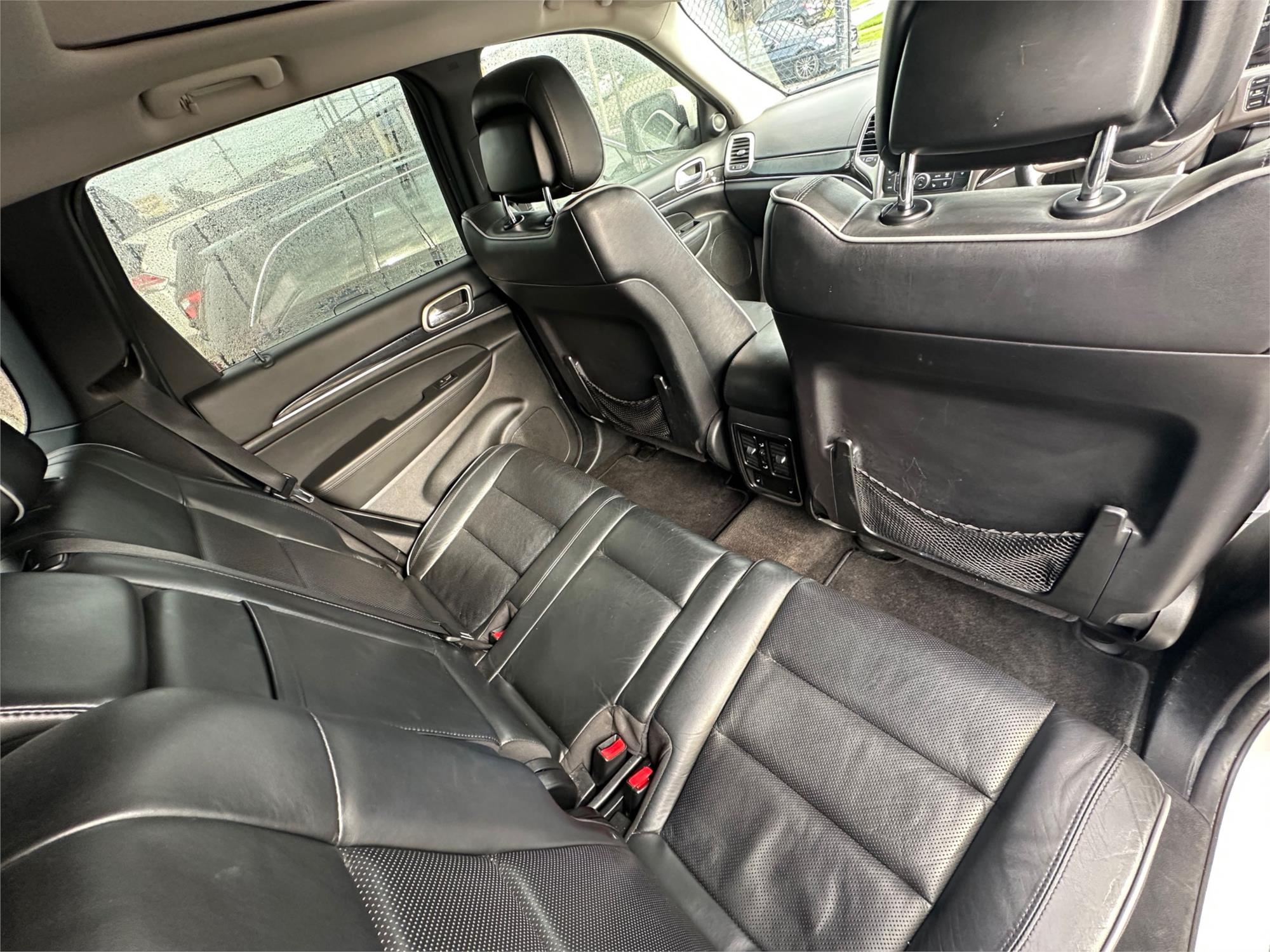 
								2012 Jeep Grand Cherokee Overland Wagon 5dr Spts Auto 5sp 4×4 3.0i – Finance $75pw full									